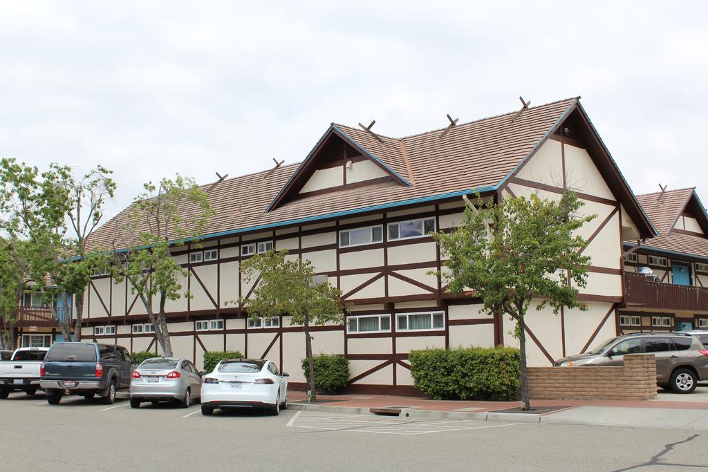 King Frederik Inn Solvang Exteriér fotografie